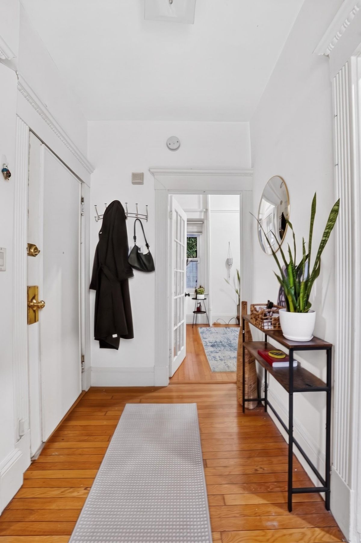 8 Garrison St — Photo 5