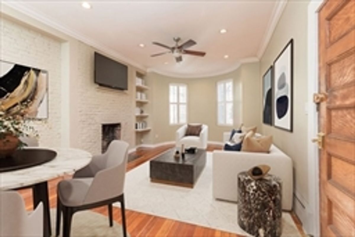 15 Blackwood St Unit 2 — Photo 2