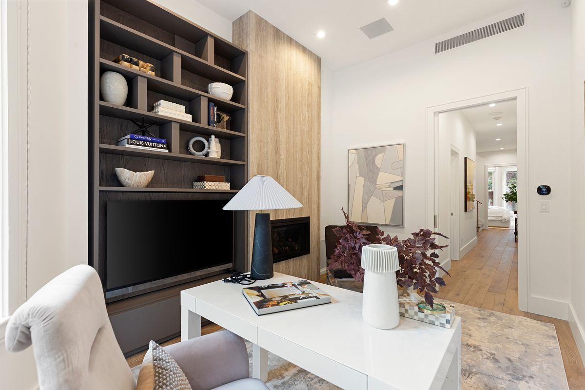 7 Marlborough Street, Unit 1 — Photo 20