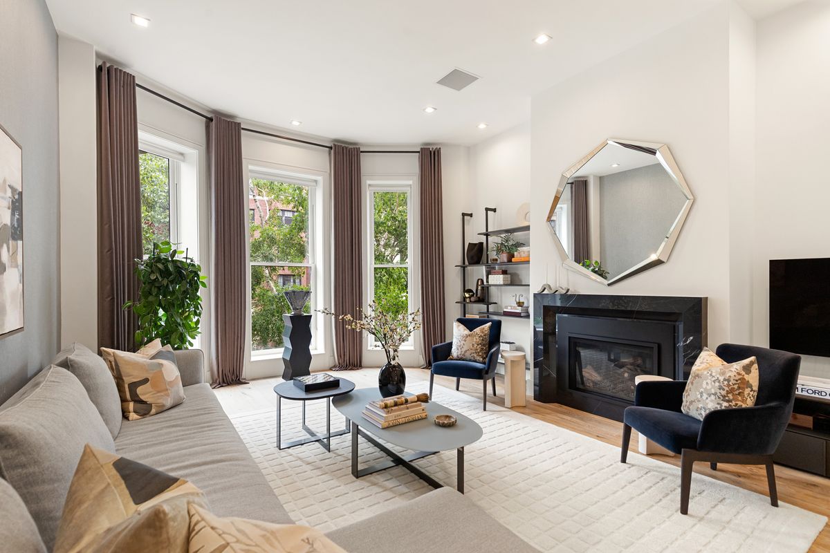 7 Marlborough Street, Unit 1 — Photo 1