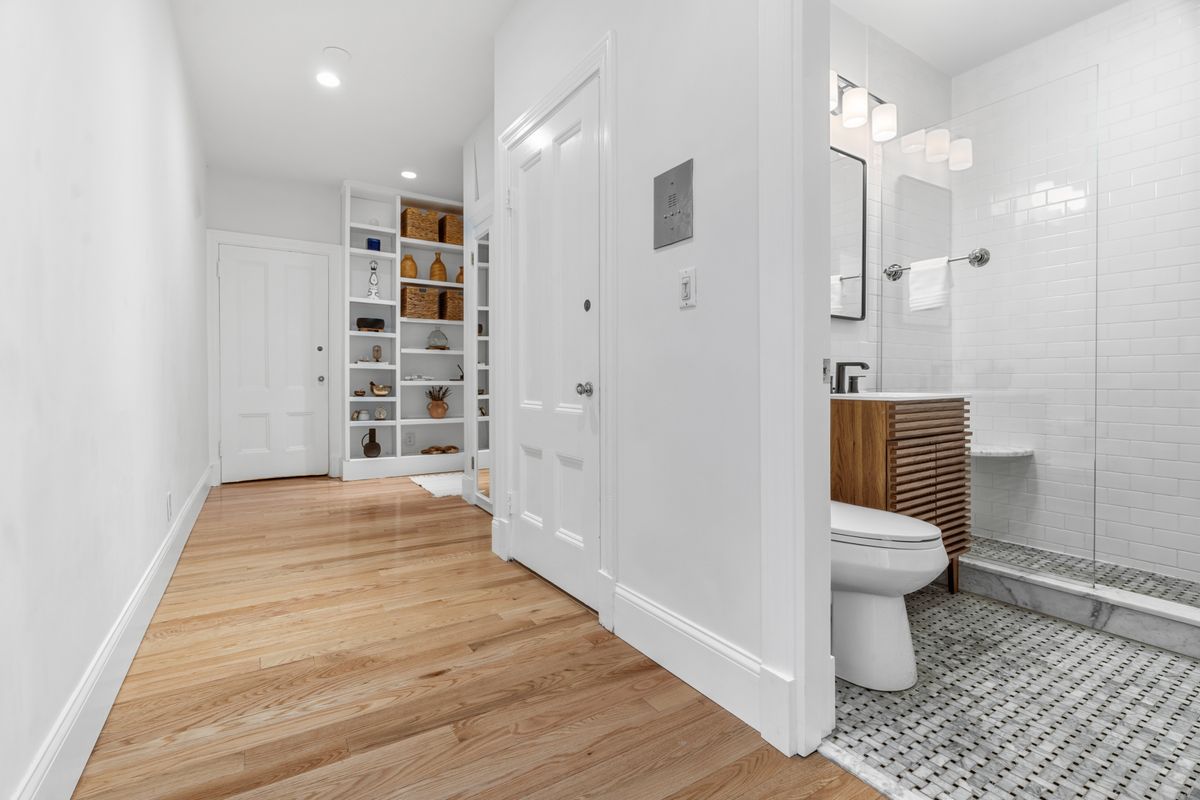 286 Beacon St. #1 — Photo 18