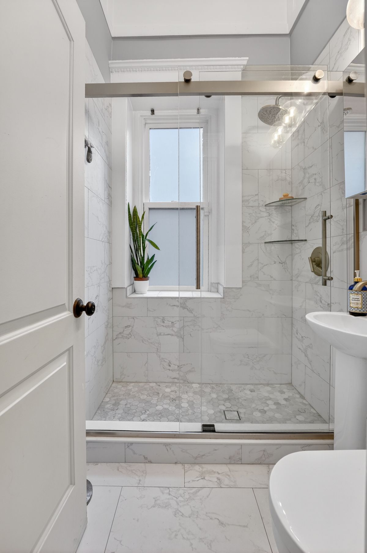 8 Garrison St — Photo 12