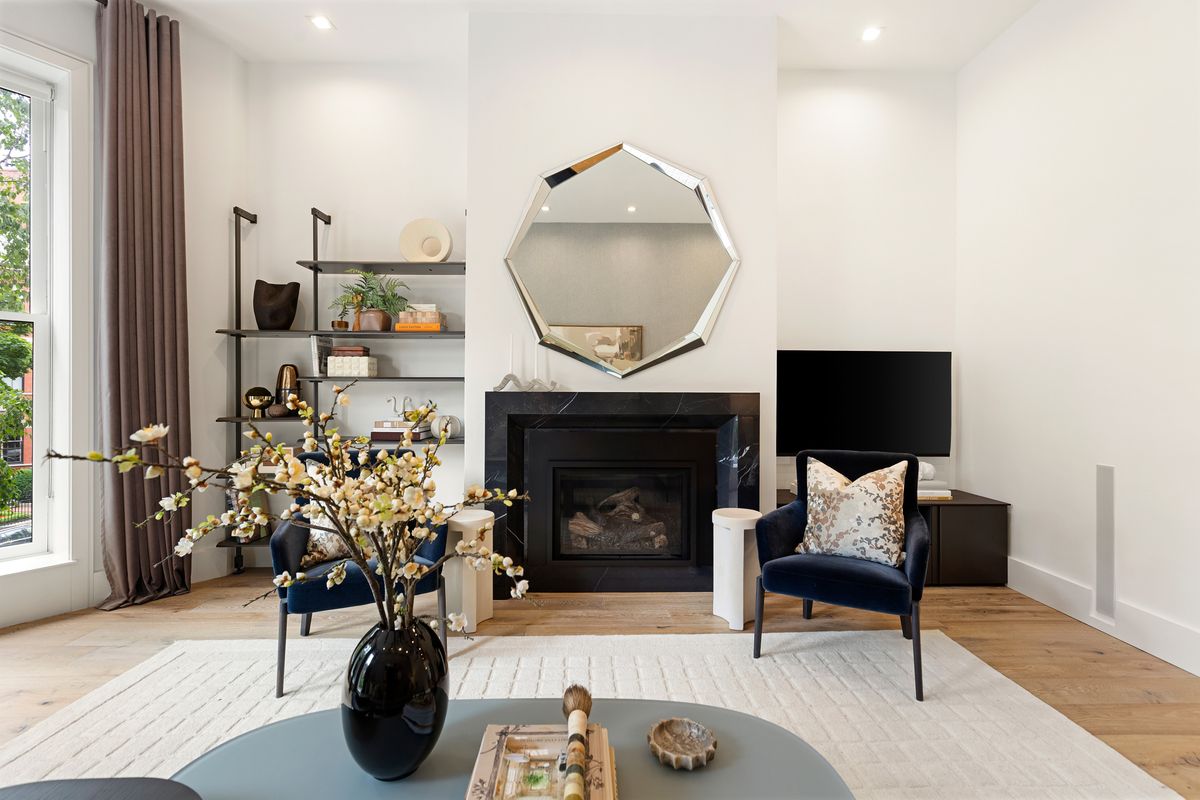 7 Marlborough Street, Unit 1 — Photo 3