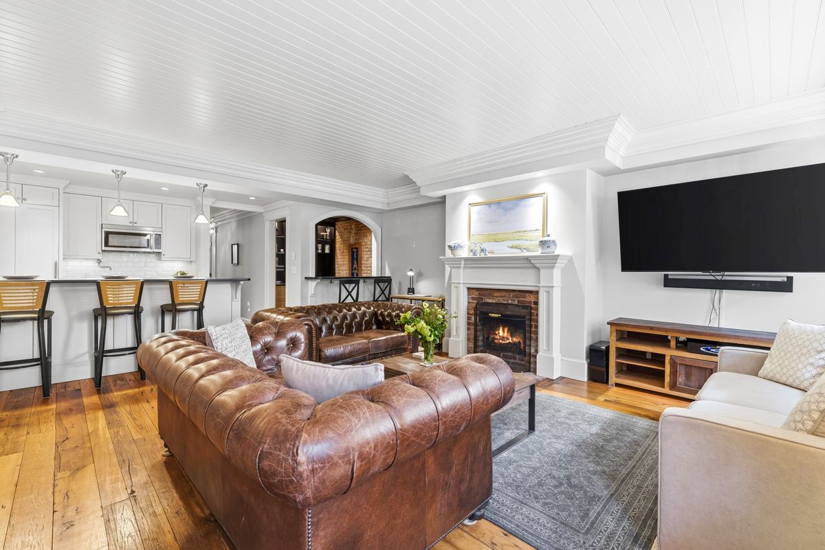 128 Marlborough Unit 1 — Photo 3