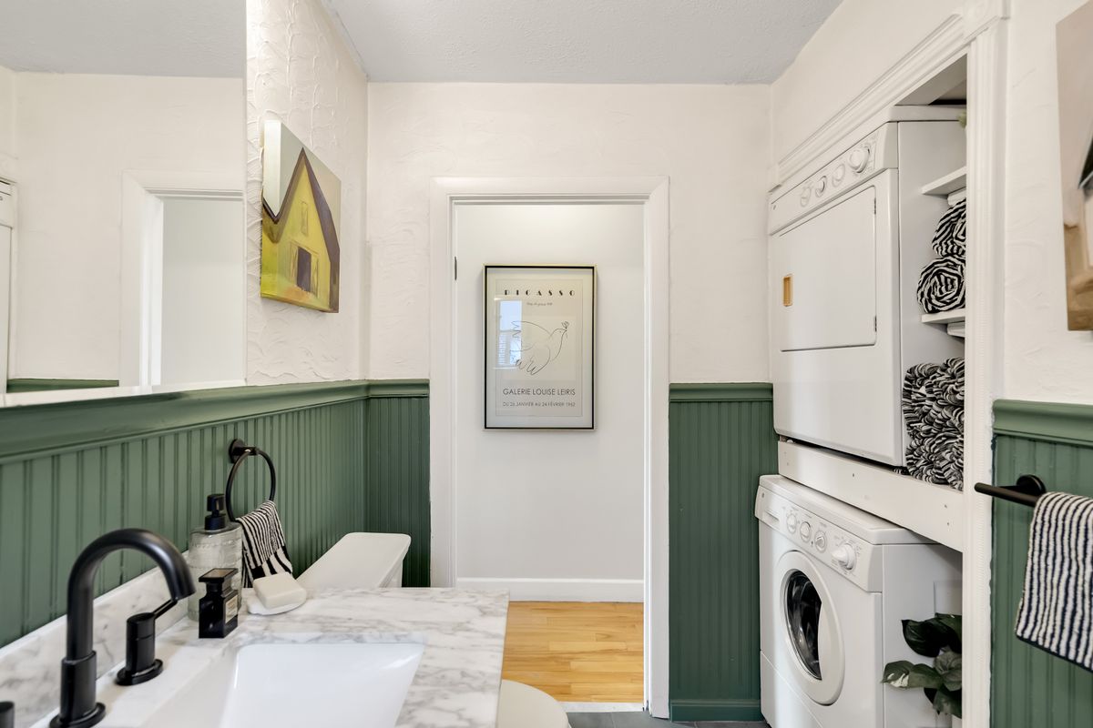 5 Albemarle St Unit 5 — Photo 14