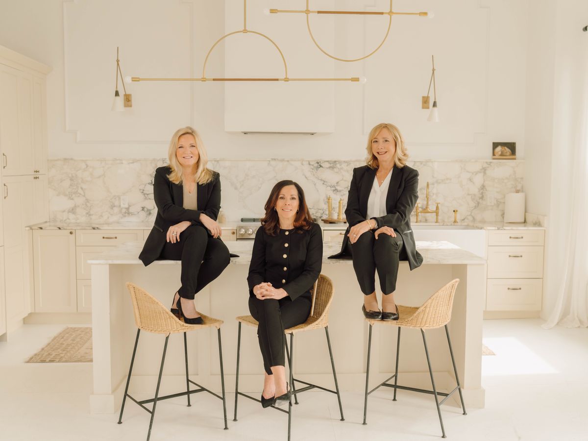 Donahue Maley Burns's portrait