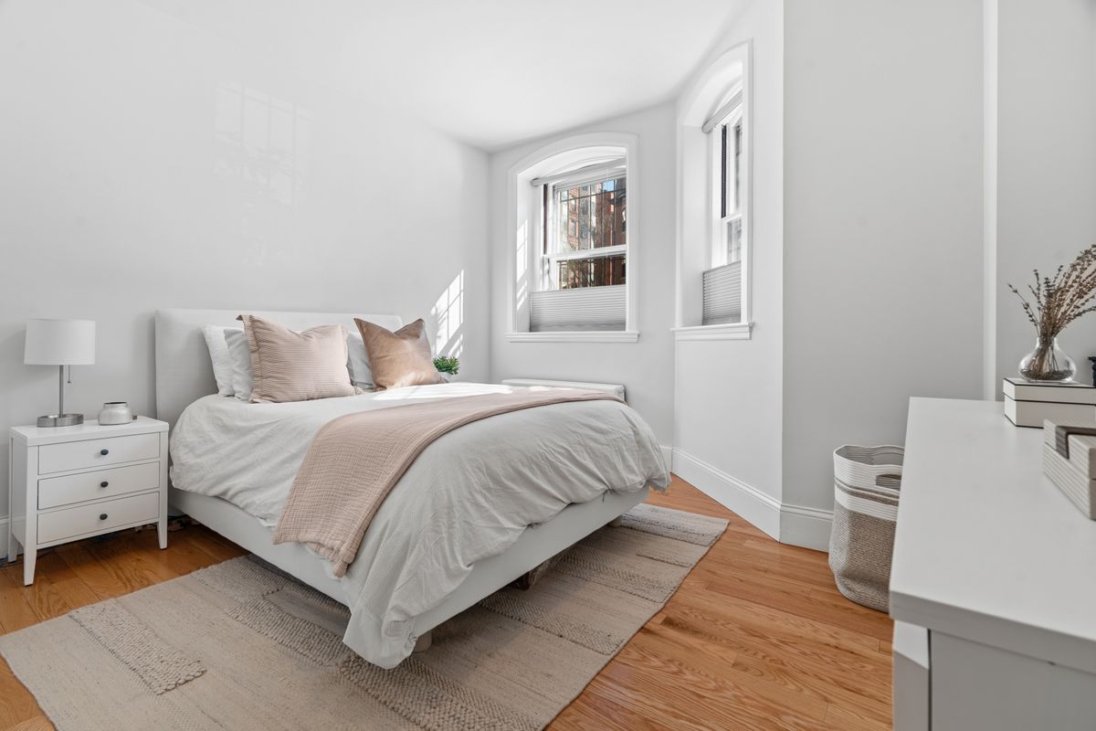 286 Beacon St. #1 — Photo 15