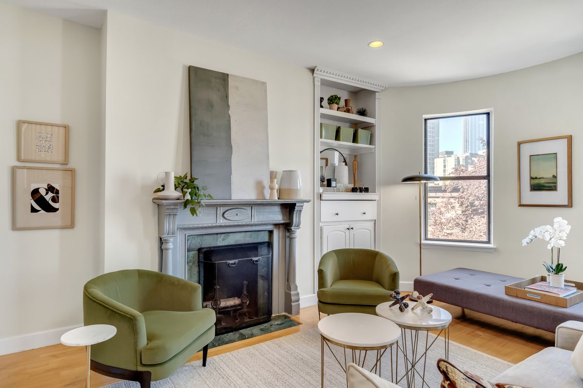 5 Albemarle St Unit 5 — Photo 3