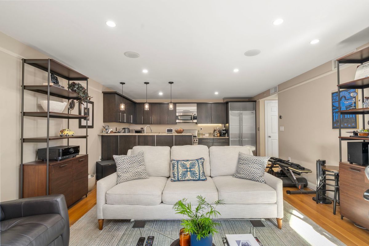294 Newbury Street #3B — Photo 7