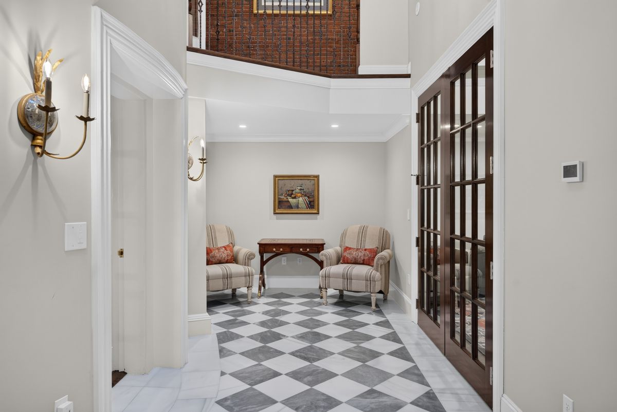 414 Beacon St, Unit 5 — Photo 11