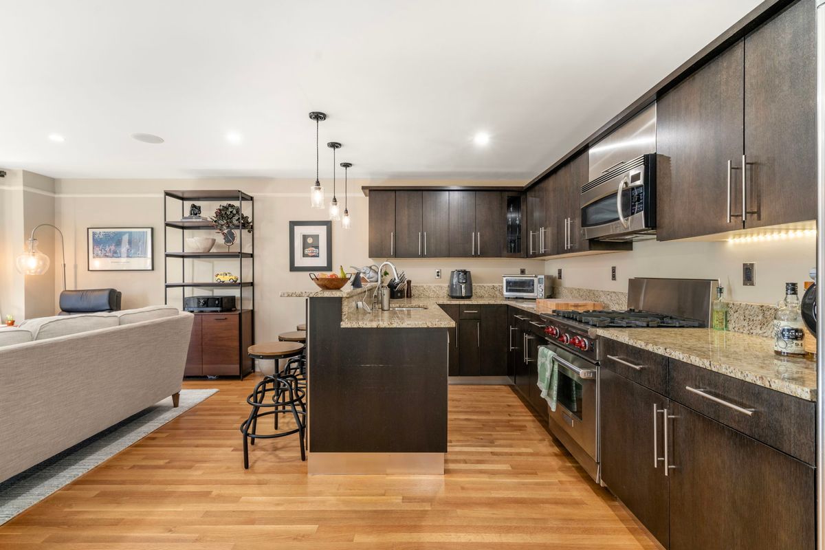 294 Newbury Street #3B — Photo 4